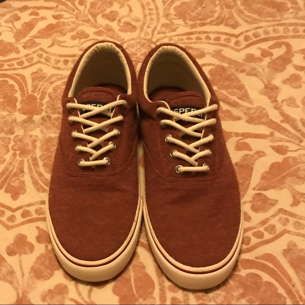 Sperry boat shoes